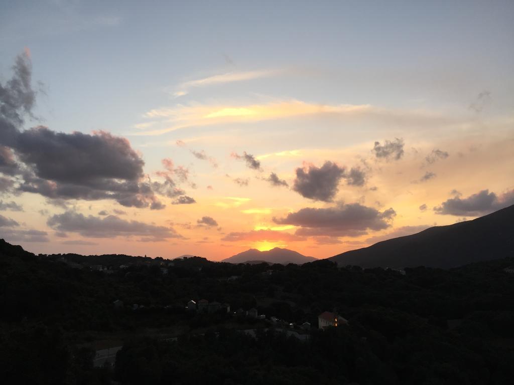 Le Gite Radica Eccica-Suarella  Zimmer foto